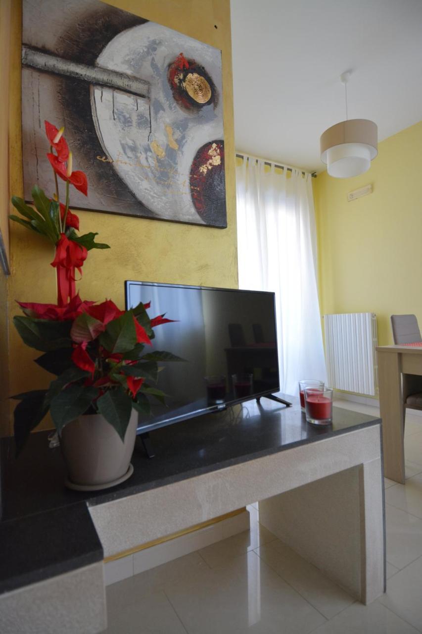 "La Casa Di Mariagrazia" Appartamento 4 Locali Саммикеле-ди-Бари Экстерьер фото