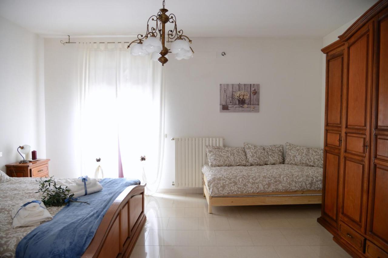 "La Casa Di Mariagrazia" Appartamento 4 Locali Саммикеле-ди-Бари Экстерьер фото