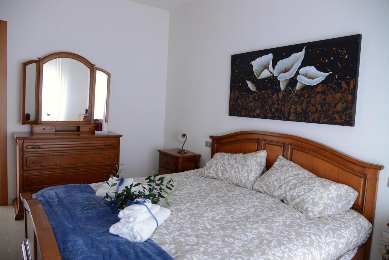 "La Casa Di Mariagrazia" Appartamento 4 Locali Саммикеле-ди-Бари Экстерьер фото
