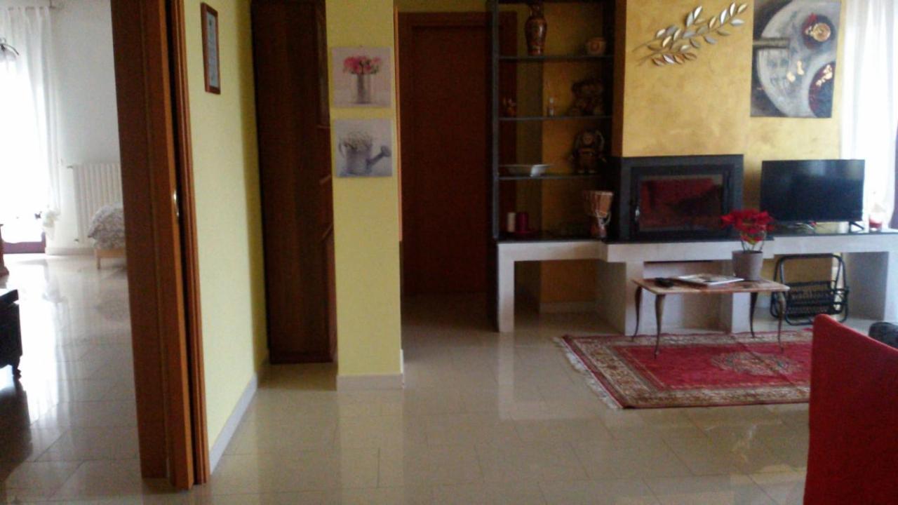 "La Casa Di Mariagrazia" Appartamento 4 Locali Саммикеле-ди-Бари Экстерьер фото